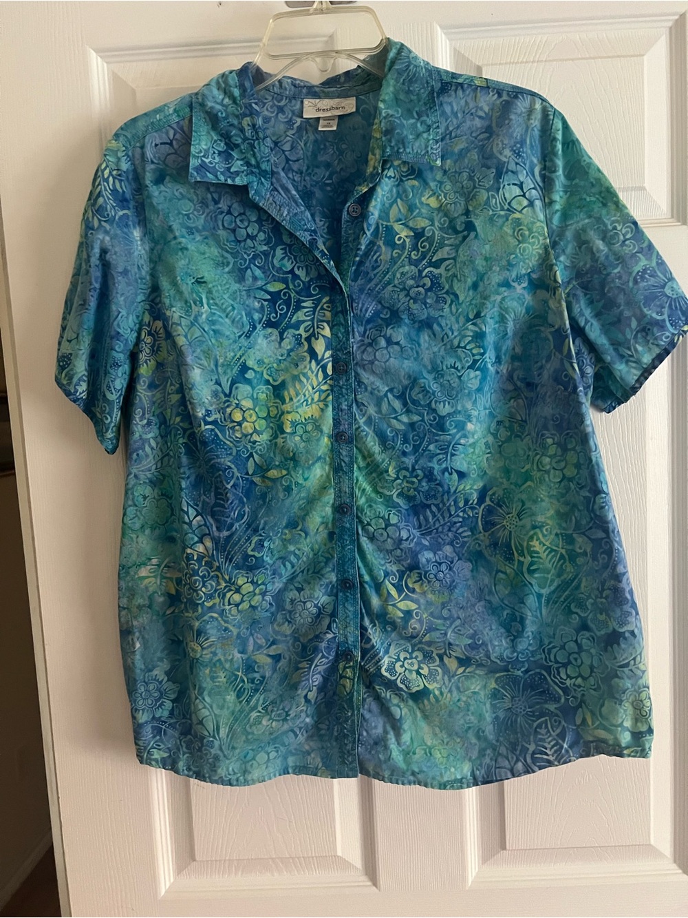 Dressbarn Woman Blue&Green Floral Short Sleeved Button Front Top Size 1X Cotton